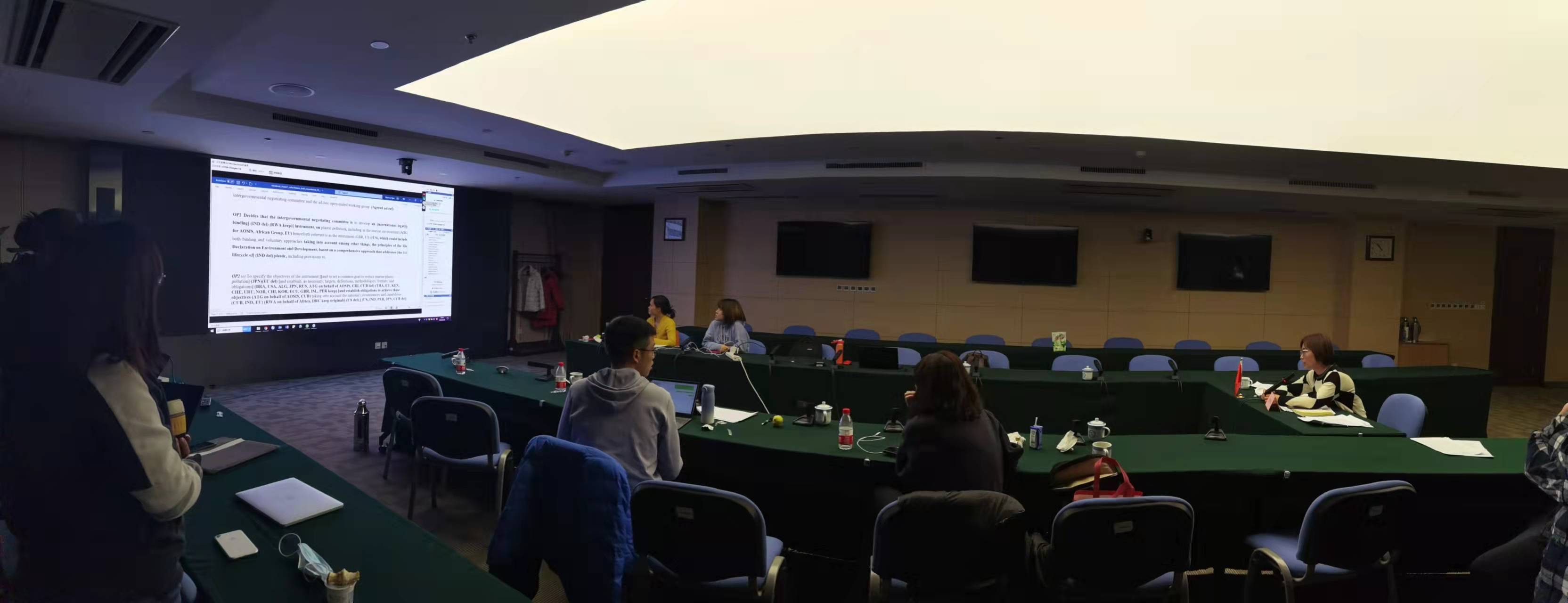 20220302-必赢电子游戏网站及亚太中心组团参加第五届联合国环境大会第二阶段会议-段立哲-赵娜娜副研究员在《终结塑料污染草案：迈向一项具有法律约束力的国际协定》工作组发言.jpg